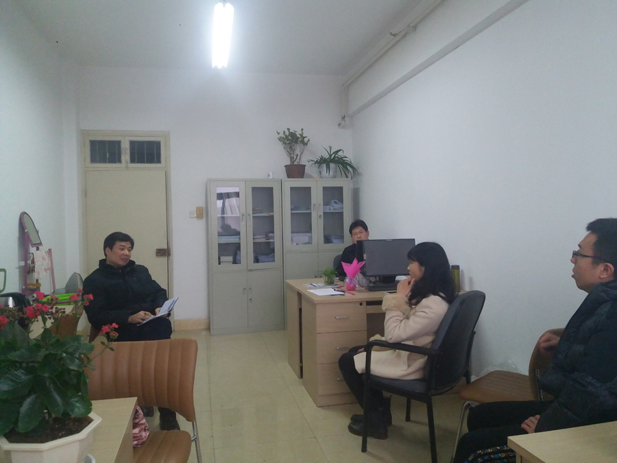 澳门电子pg游戏官网举行新学期首场教研室专题研讨活动