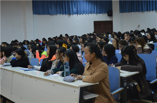   澳门电子pg游戏官网专四交流研讨会顺利举行