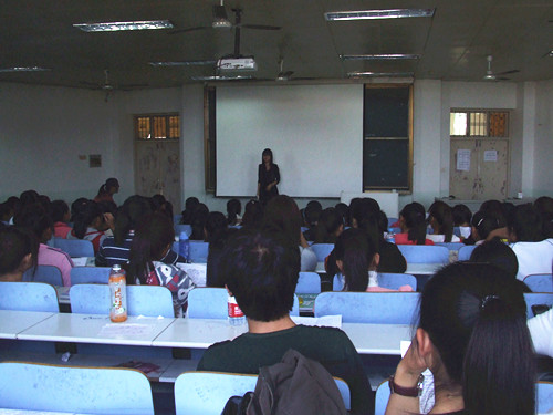 澳门电子pg游戏官网新生入学教育火热进行中