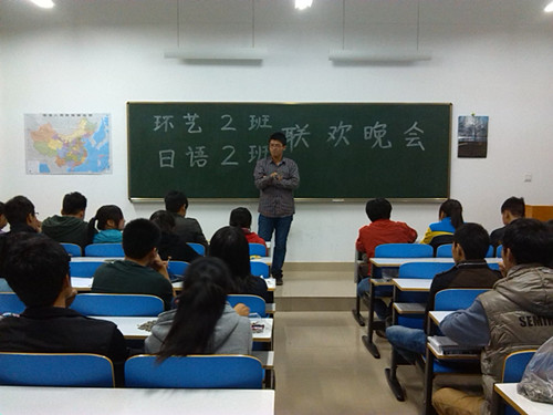 澳门电子pg游戏官网各班女生月联谊会精彩纷呈