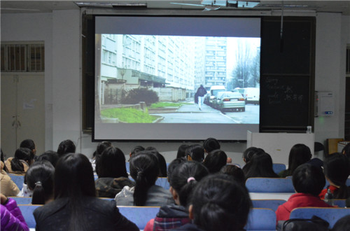     澳门电子pg游戏官网积极组织新生参加心理健康观影活动